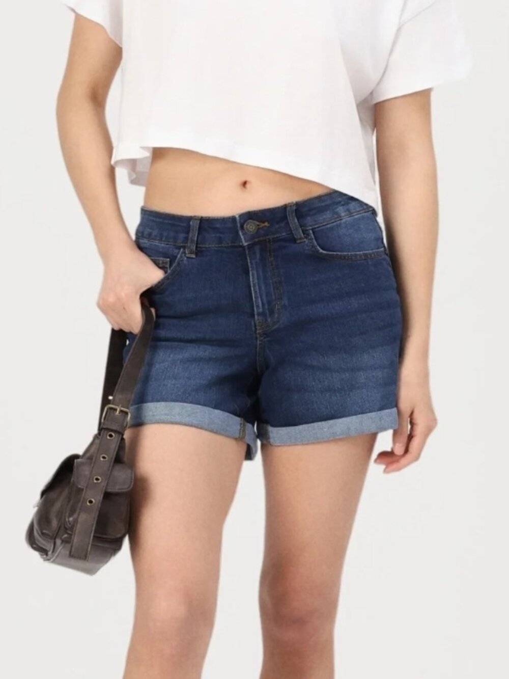 Noisy May Women's Size Medium Liv Straight Denim Shorts